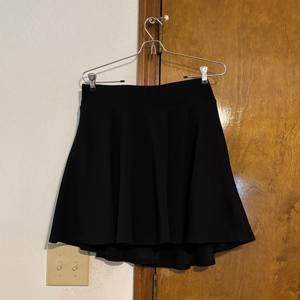 Elegant Black Women's Skirt